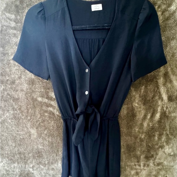 Aritzia Wilfred Croisees Romper - Picture 2 of 5
